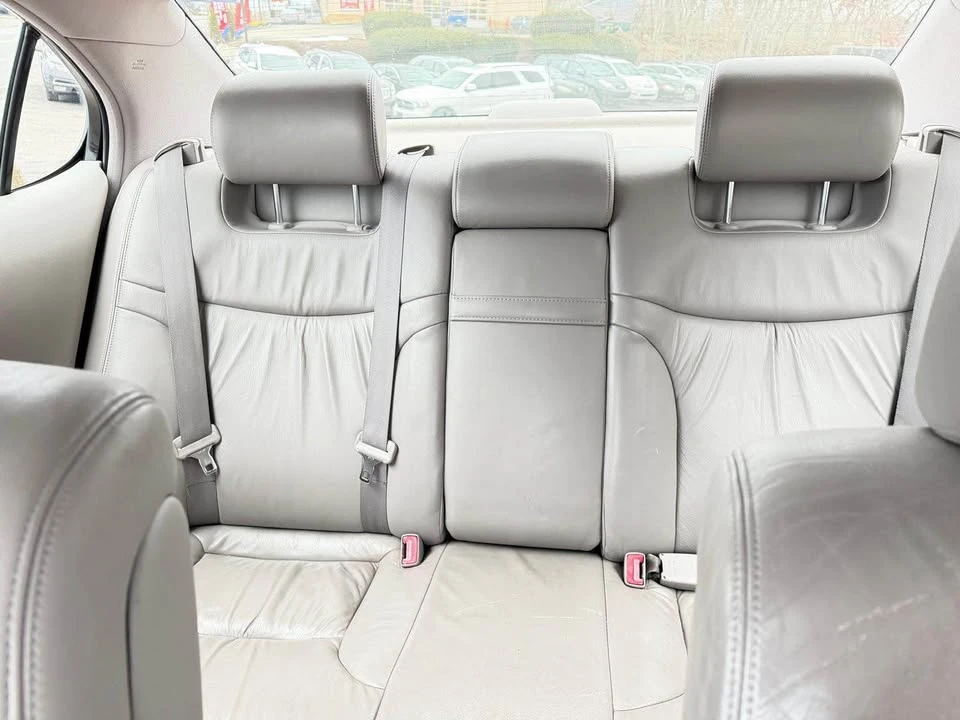 2003 Lexus ES 4th Gen - Image 11 of 11