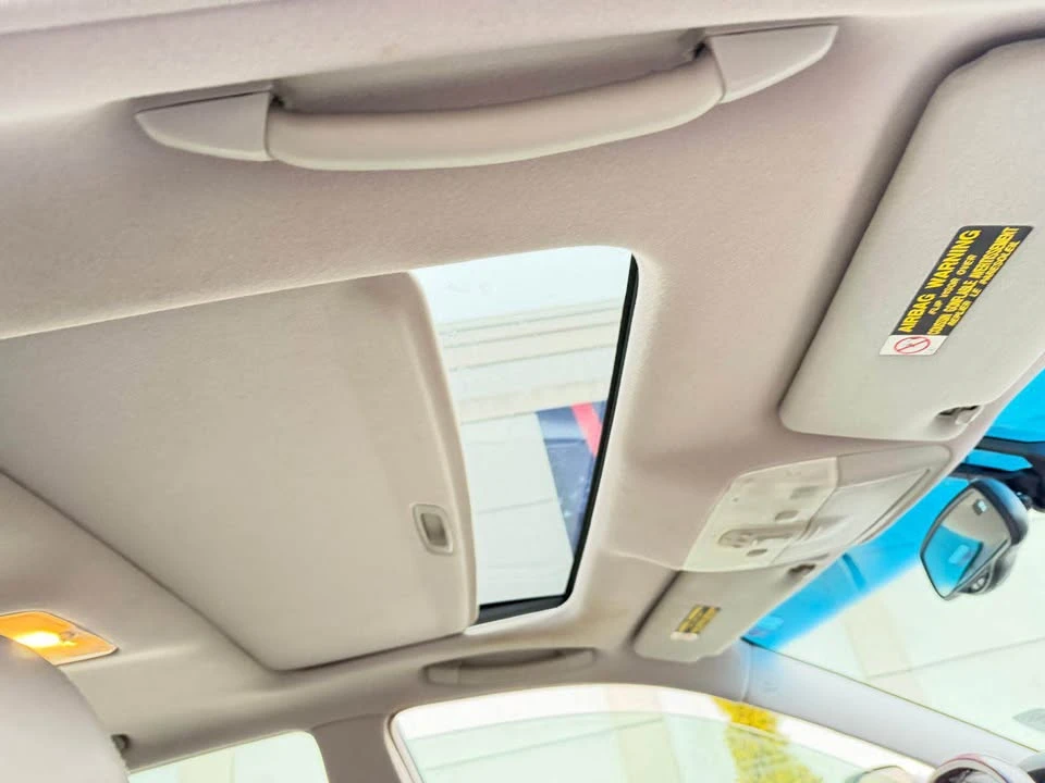 2003 Lexus ES 4th Gen - Image 6 of 11