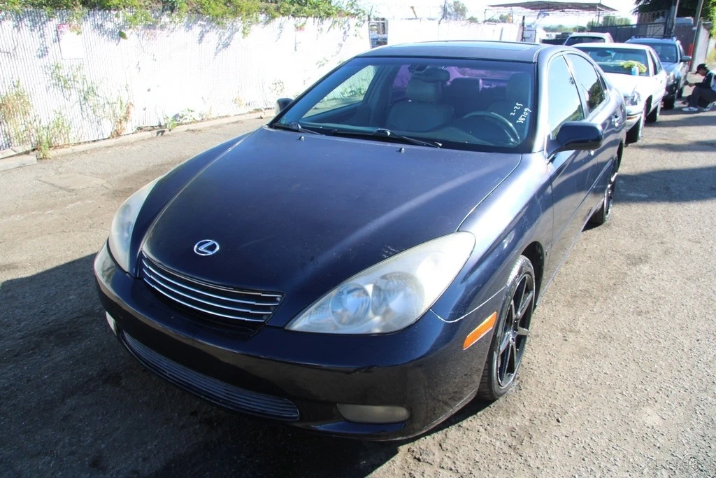 2003 Lexus ES 4th Gen - Image 2 of 21
