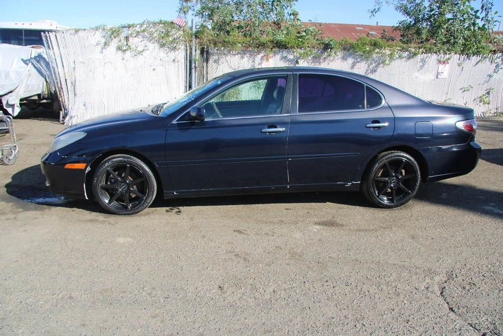 2003 Lexus ES 4th Gen - Image 3 of 21