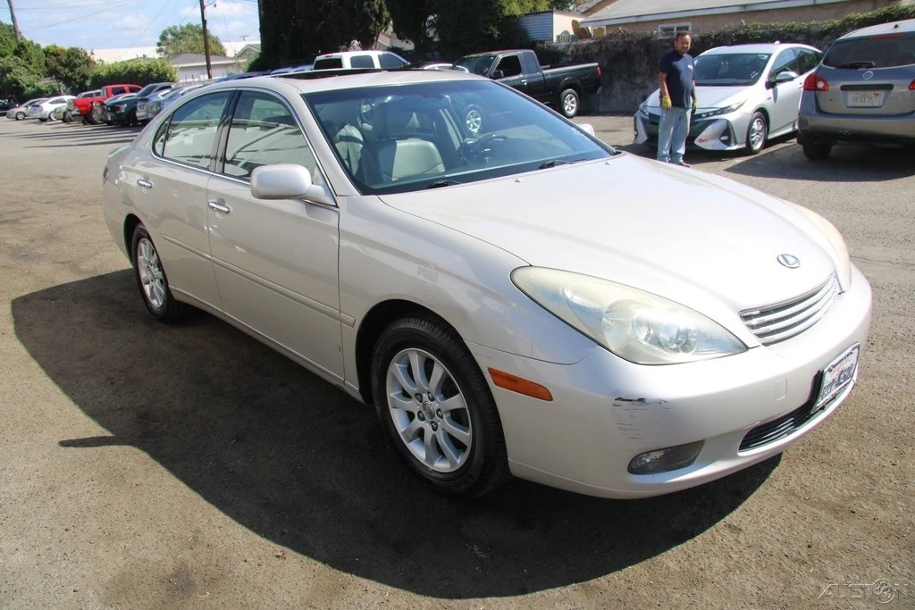 2003 Lexus ES 4th Gen - Image 2 of 21