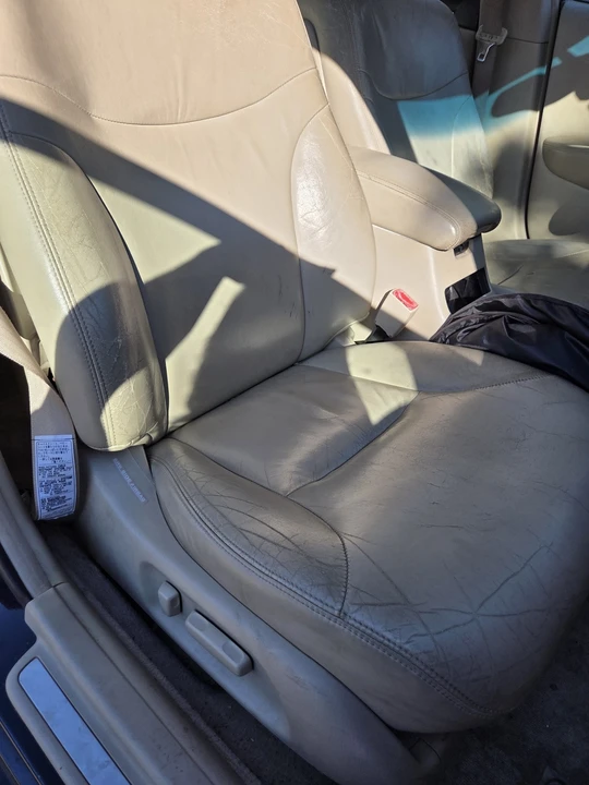 2003 Lexus ES 3rd Gen - Image 11 of 15