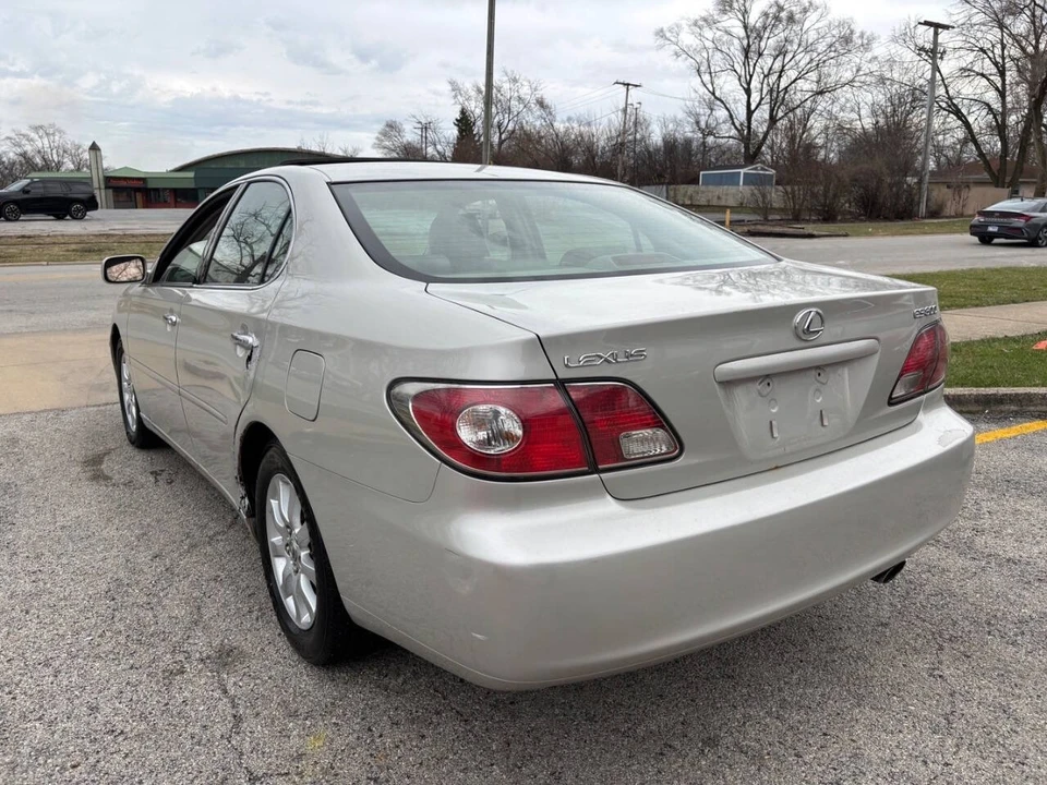 2003 Lexus ES 4th Gen - Image 4 of 19