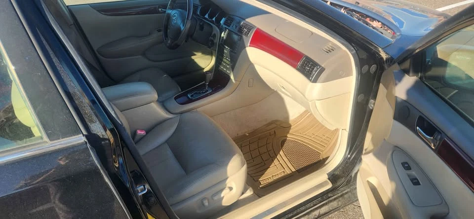 2003 Lexus ES 4th Gen - Image 2 of 7
