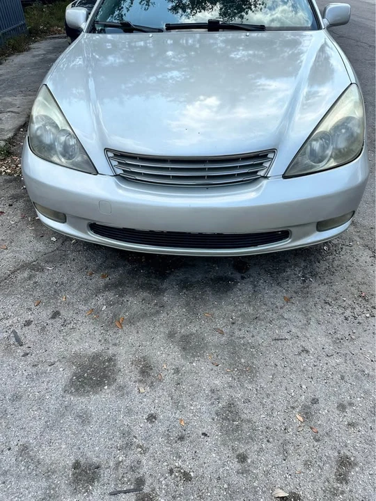 2003 Lexus ES 4th Gen - Image 5 of 5
