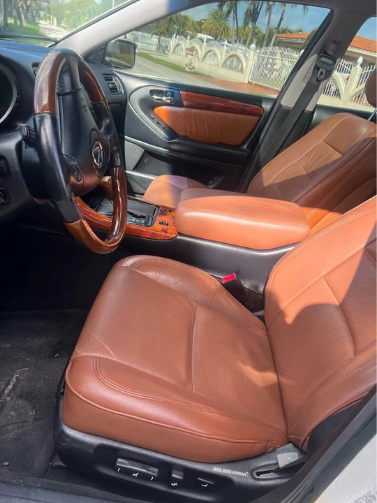 2003 Lexus GS 2nd Gen - Image 17 of 20