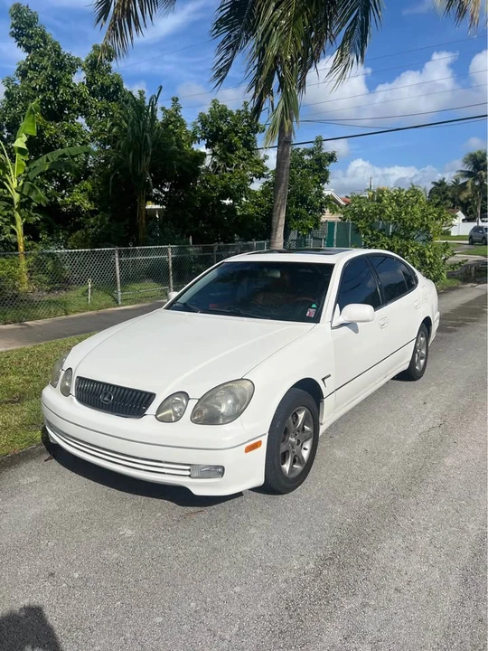 2003 Lexus GS 2nd Gen - Image 2 of 20