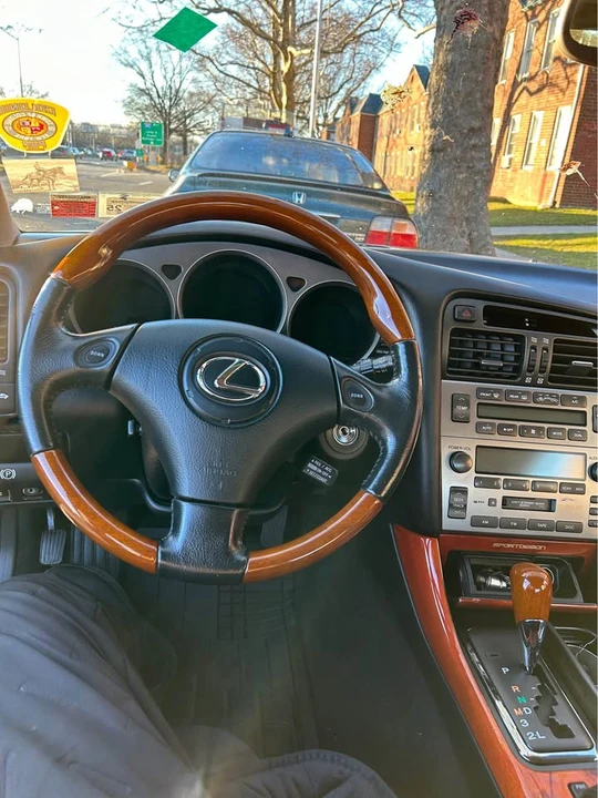 2003 Lexus GS 2nd Gen - Image 11 of 14