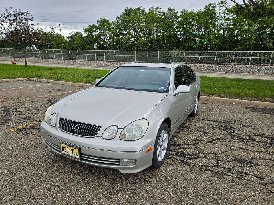 2003 Lexus GS 2nd Gen - Image 8 of 31
