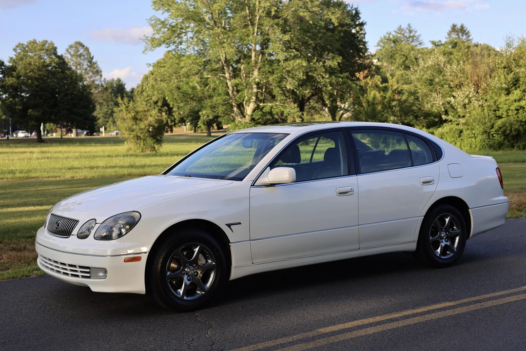 2003 Lexus GS 2nd Gen - Image 13 of 31