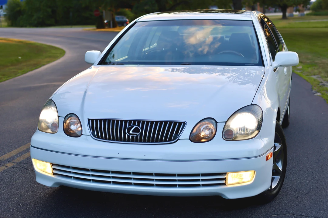 2003 Lexus GS 2nd Gen - Image 2 of 31