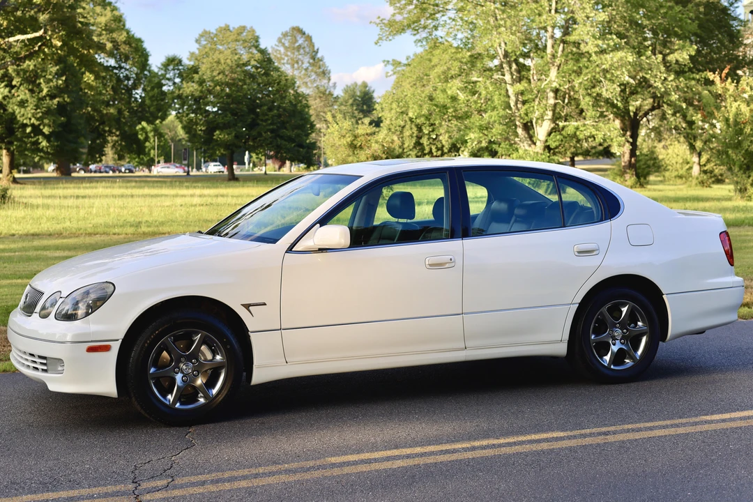 2003 Lexus GS 2nd Gen - Image 3 of 31