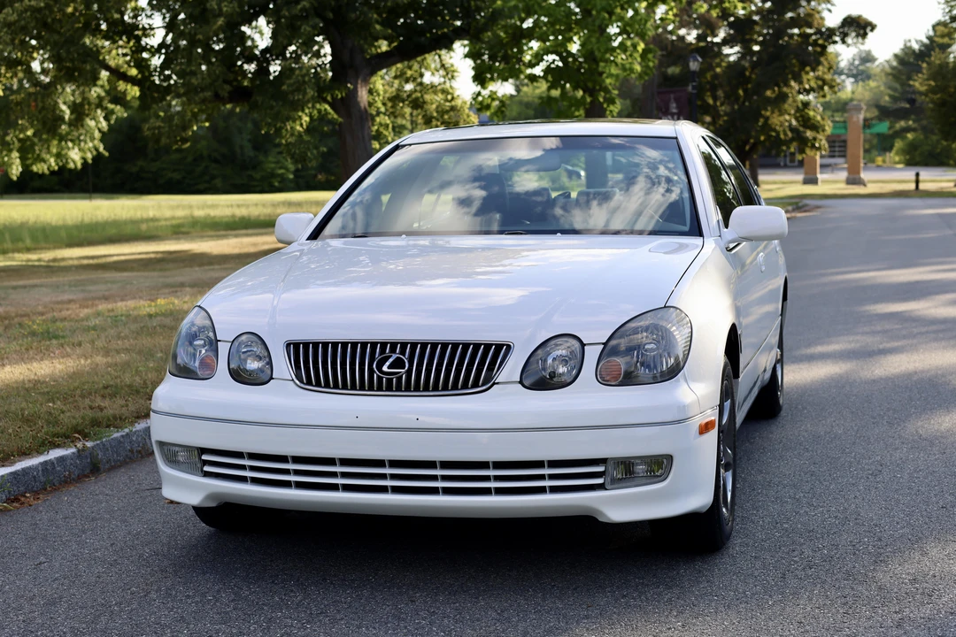 2003 Lexus GS 2nd Gen - Image 10 of 31