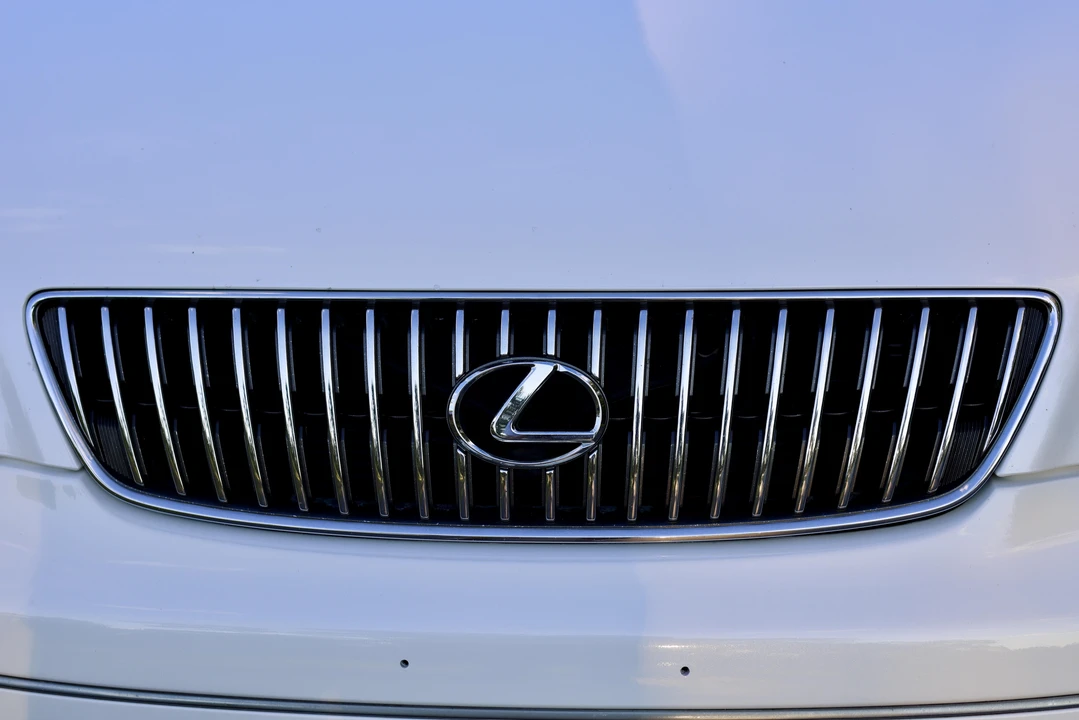 2003 Lexus GS 2nd Gen - Image 31 of 31