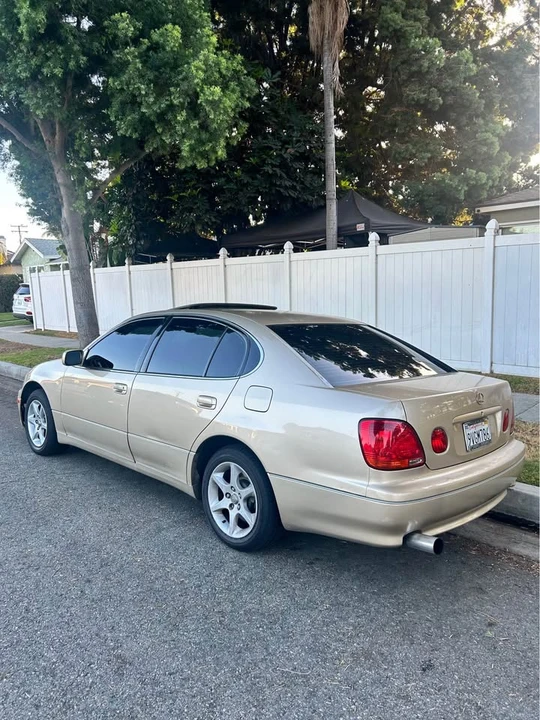 2003 Lexus GS 2nd Gen - Image 2 of 7