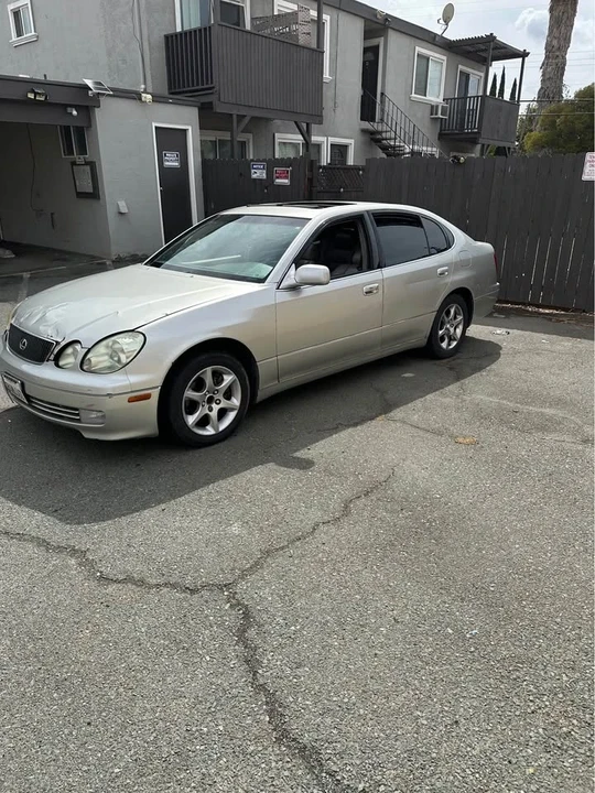 2003 Lexus GS 2nd Gen - Image 4 of 6