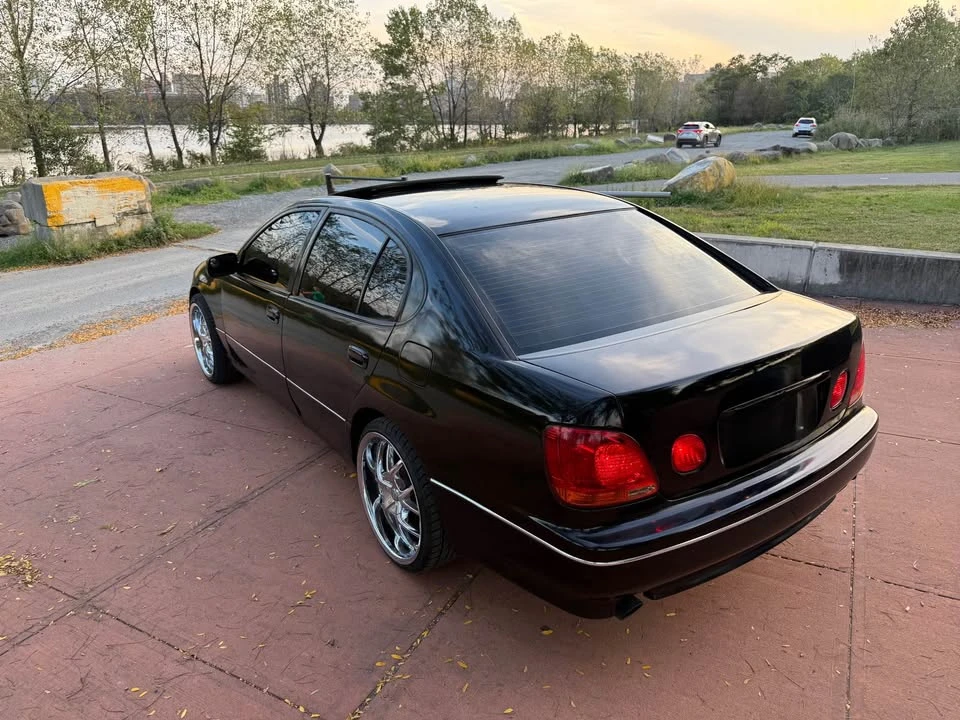 2003 Lexus GS 2nd Gen - Image 12 of 18