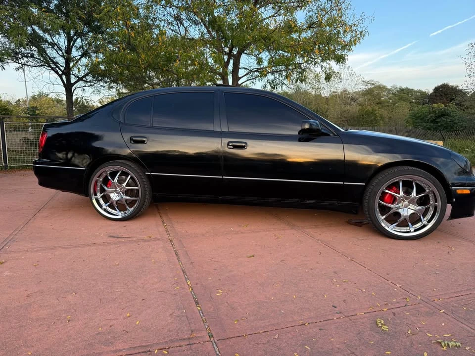 2003 Lexus GS 2nd Gen - Image 8 of 18