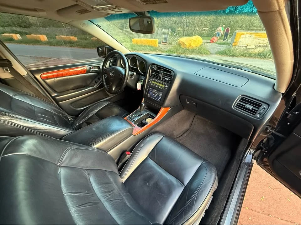 2003 Lexus GS 2nd Gen - Image 14 of 18