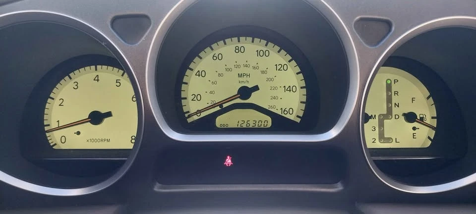 2003 Lexus GS 2nd Gen - Image 3 of 16