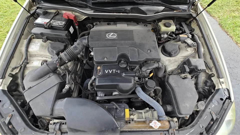 2003 Lexus GS 2nd Gen - Image 17 of 19