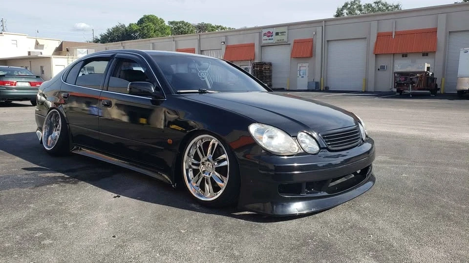 2003 Lexus GS 2nd Gen - Image 2 of 9
