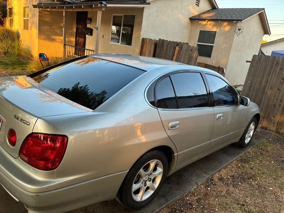 2003 Lexus GS 2nd Gen - Image 3 of 13