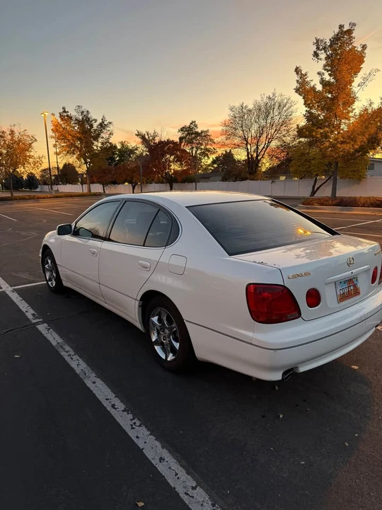 2003 Lexus GS 2nd Gen - Image 4 of 20