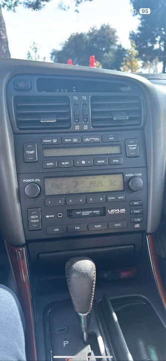 2003 Lexus GS 2nd Gen - Image 6 of 12
