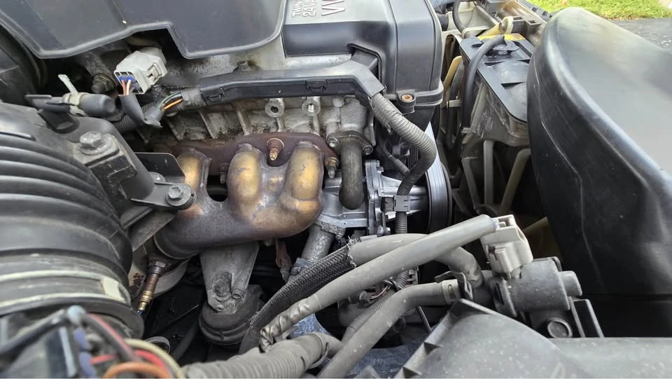2003 Lexus GS 2nd Gen - Image 16 of 19
