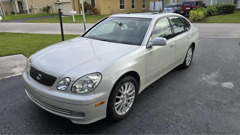 2003 Lexus GS 2nd Gen - Image 5 of 19