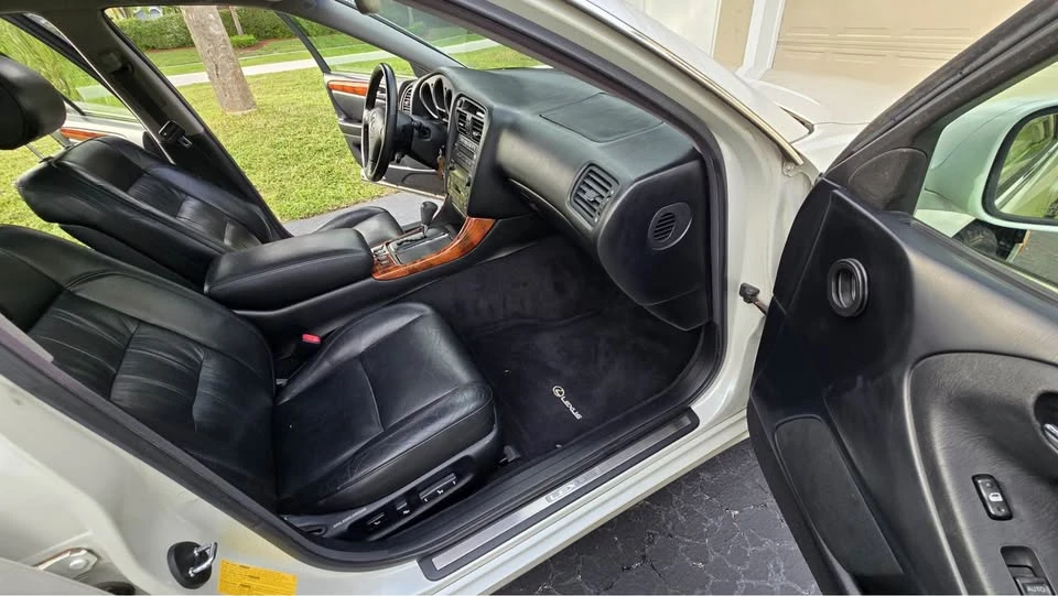 2003 Lexus GS 2nd Gen - Image 7 of 19