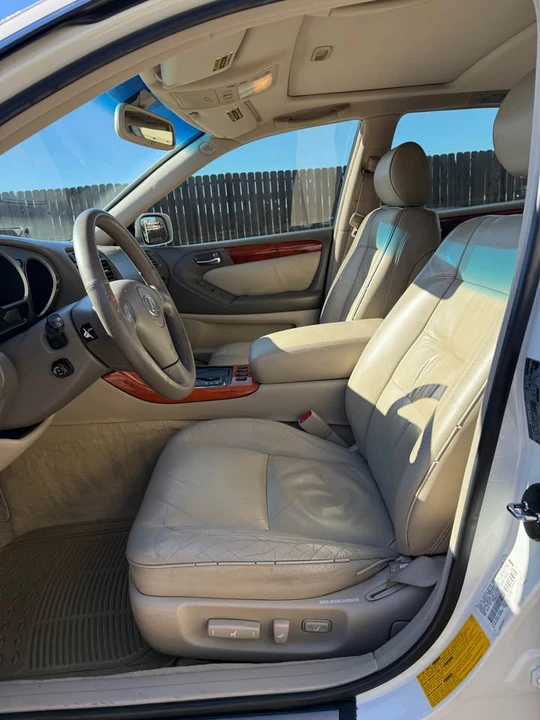 2003 Lexus GS 2nd Gen - Image 6 of 10