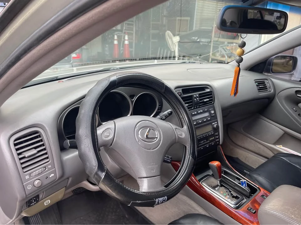2003 Lexus GS 2nd Gen - Image 3 of 7
