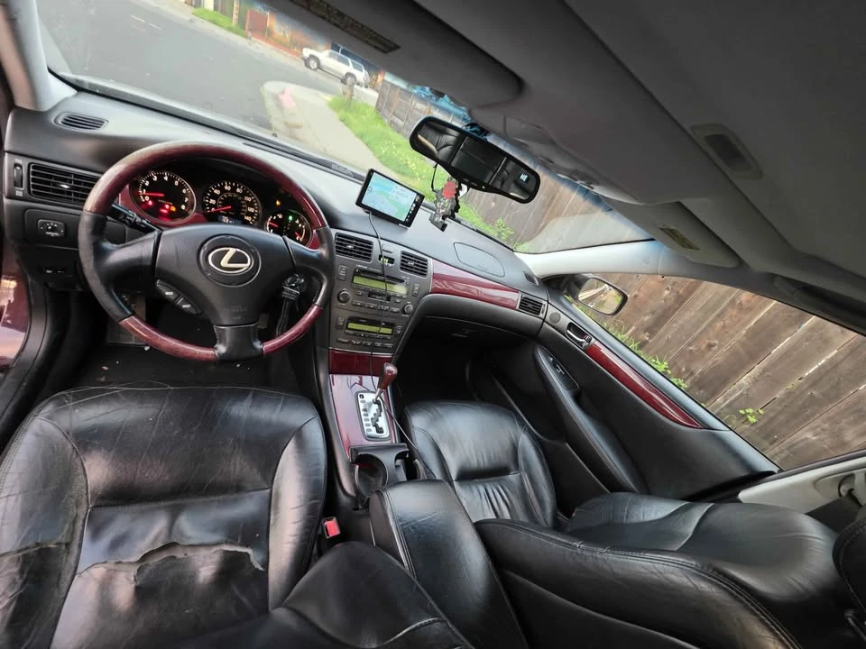 2003 Lexus GS 2nd Gen - Image 8 of 13