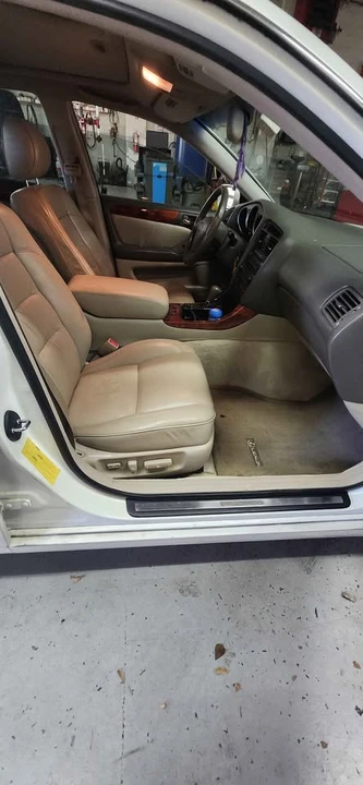 2003 Lexus GS 2nd Gen - Image 6 of 7