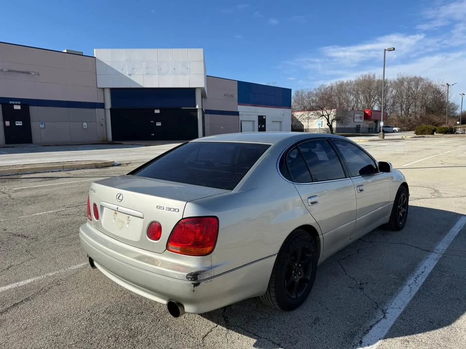 2003 Lexus GS 2nd Gen - Image 6 of 12