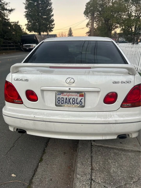 2003 Lexus GS 2nd Gen - Image 5 of 10