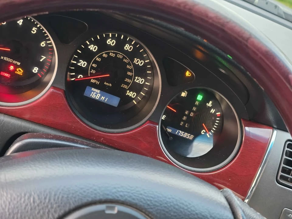 2003 Lexus GS 2nd Gen - Image 11 of 13