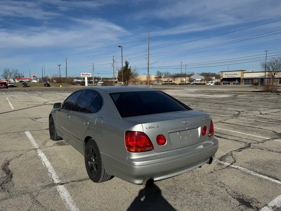 2003 Lexus GS 2nd Gen - Image 4 of 12