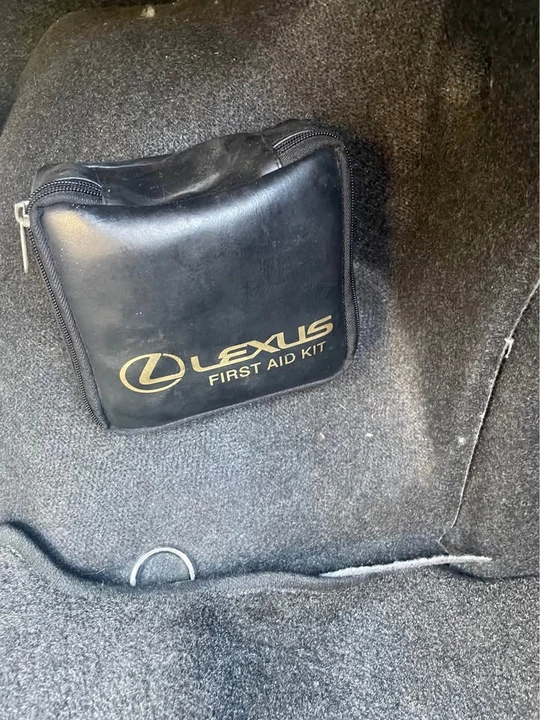 2003 Lexus GS 2nd Gen - Image 11 of 12