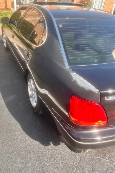 2003 Lexus GS 2nd Gen - Image 3 of 4