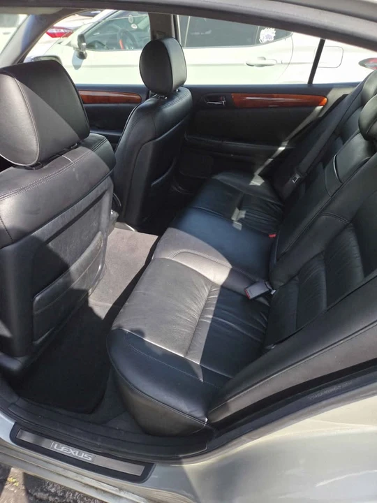 2003 Lexus GS 2nd Gen - Image 6 of 10