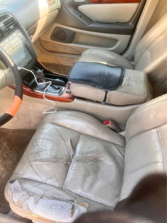 2003 Lexus GS 2nd Gen - Image 4 of 4