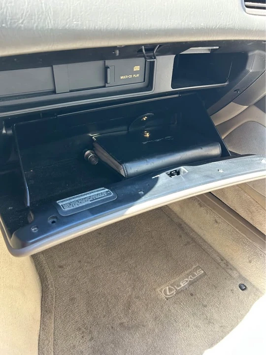 2003 Lexus GS 2nd Gen - Image 12 of 19