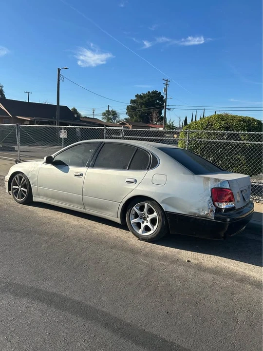 2003 Lexus GS 2nd Gen - Image 2 of 4