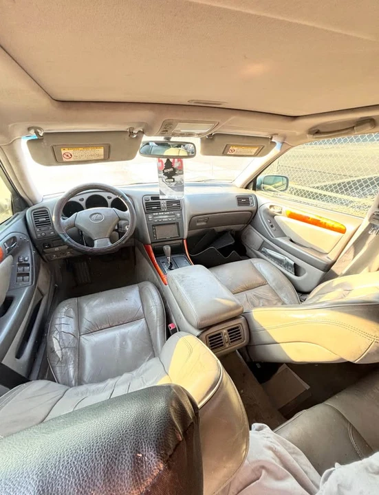 2003 Lexus GS 2nd Gen - Image 3 of 4