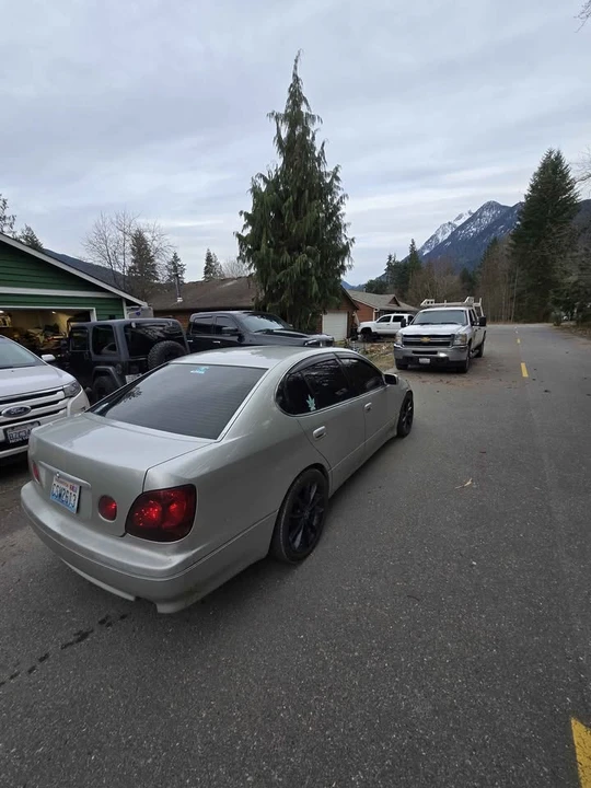 2003 Lexus GS 2nd Gen - Image 2 of 4