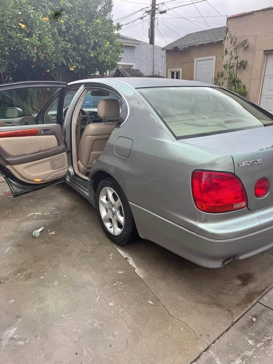 2003 Lexus GS 2nd Gen - Image 2 of 4