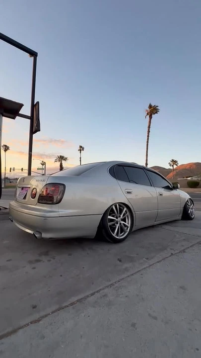 2003 Lexus GS 2nd Gen - Image 2 of 2